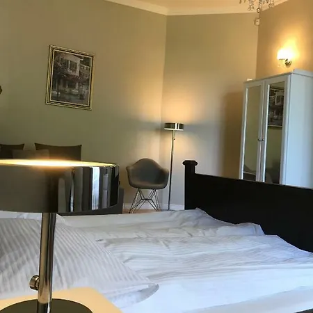 Rosa - Happy Hours Apartment